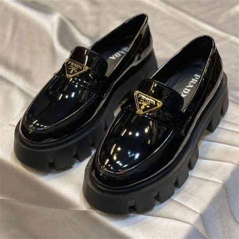 prada milano shoes men.